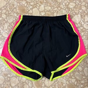 Nike Women’s Tempo Running Shorts Size XS Black